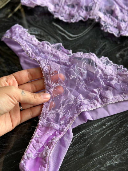 Lustrous Lavender (Set Of Micro-Mesh And Embroidery)