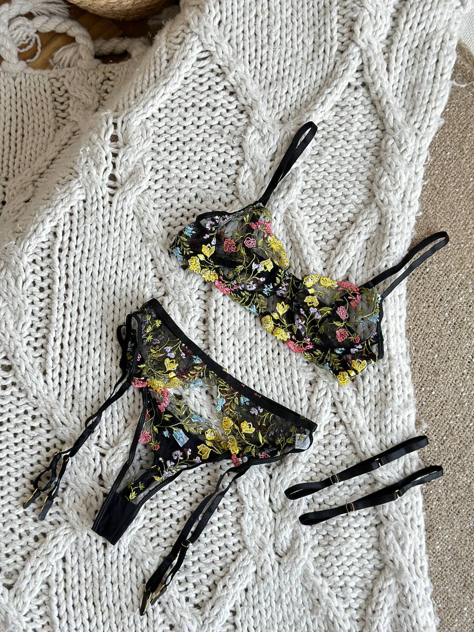 Sultry Lace Symphony  (Set With Floral Embroidery)