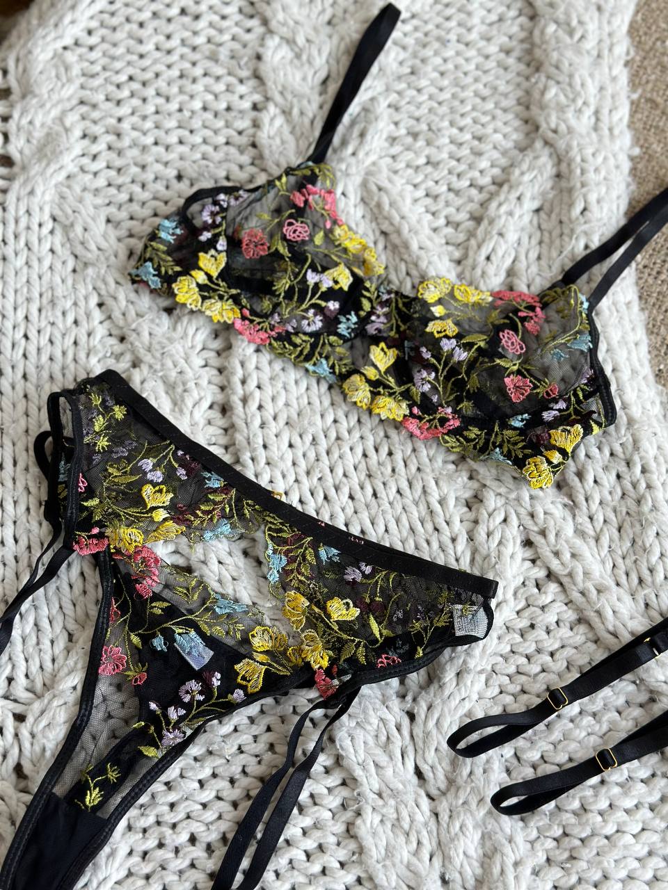 Sultry Lace Symphony  (Set With Floral Embroidery)